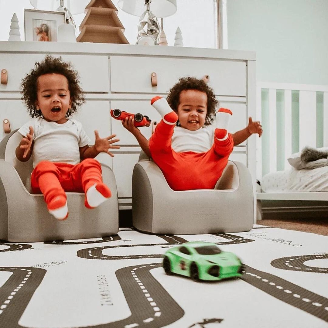 Why Dwinguler Playmats are the Best Playmats in the World