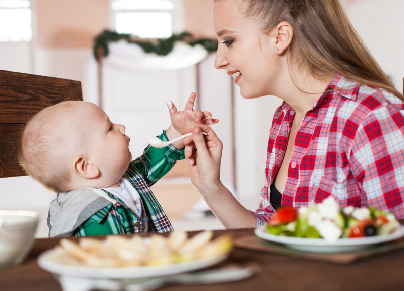 The Best Start-Up Items For Starting Solids With Your Baby